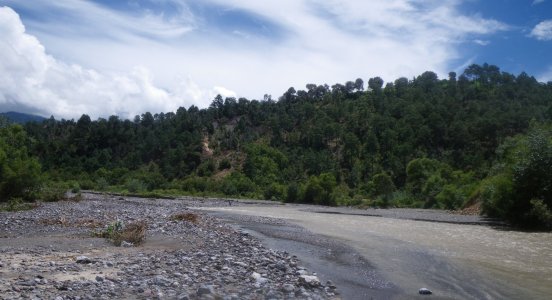 river photo